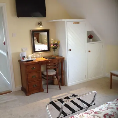 Channel View فندق مبيت وإفطار