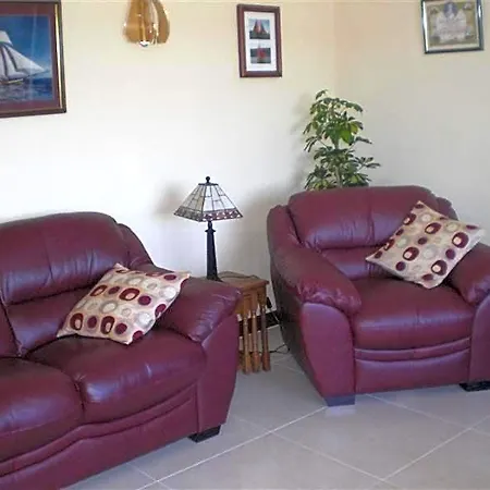 Bed & Breakfast Channel View
