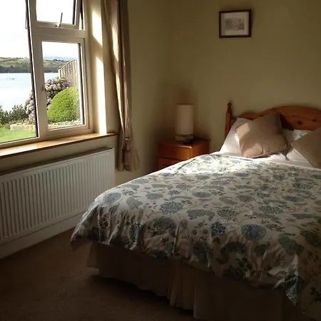 Channel View فندق مبيت وإفطار