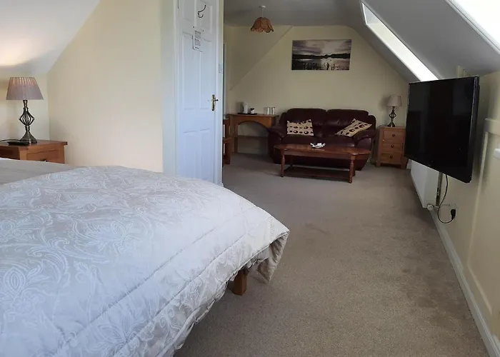 Bed & Breakfast Channel View