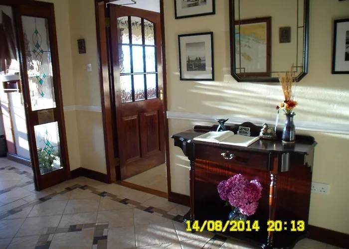 Channel View Bed & Breakfast 3*