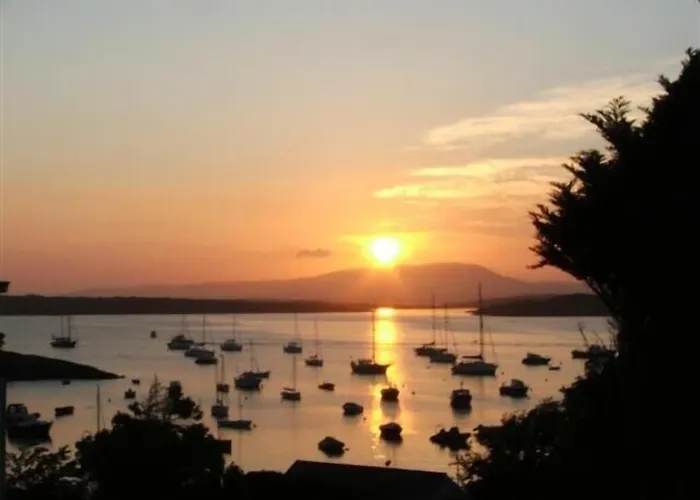 Bed & Breakfast Channel View Bed & Breakfast 3*