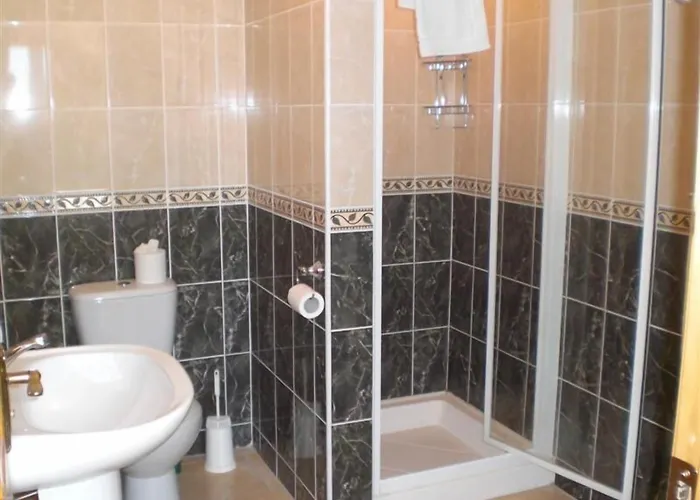 Channel View Bed & Breakfast 3*